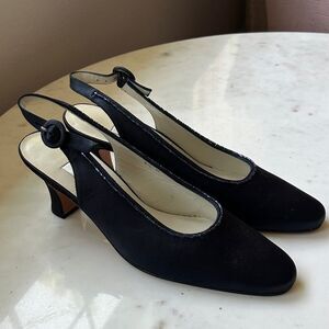Talbots Navy‎ fabric Slingback Heels 8.5N